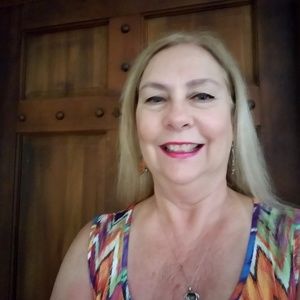 Meet your Posher, Wendy